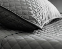 STATION QUILT AND PILLOW CASE