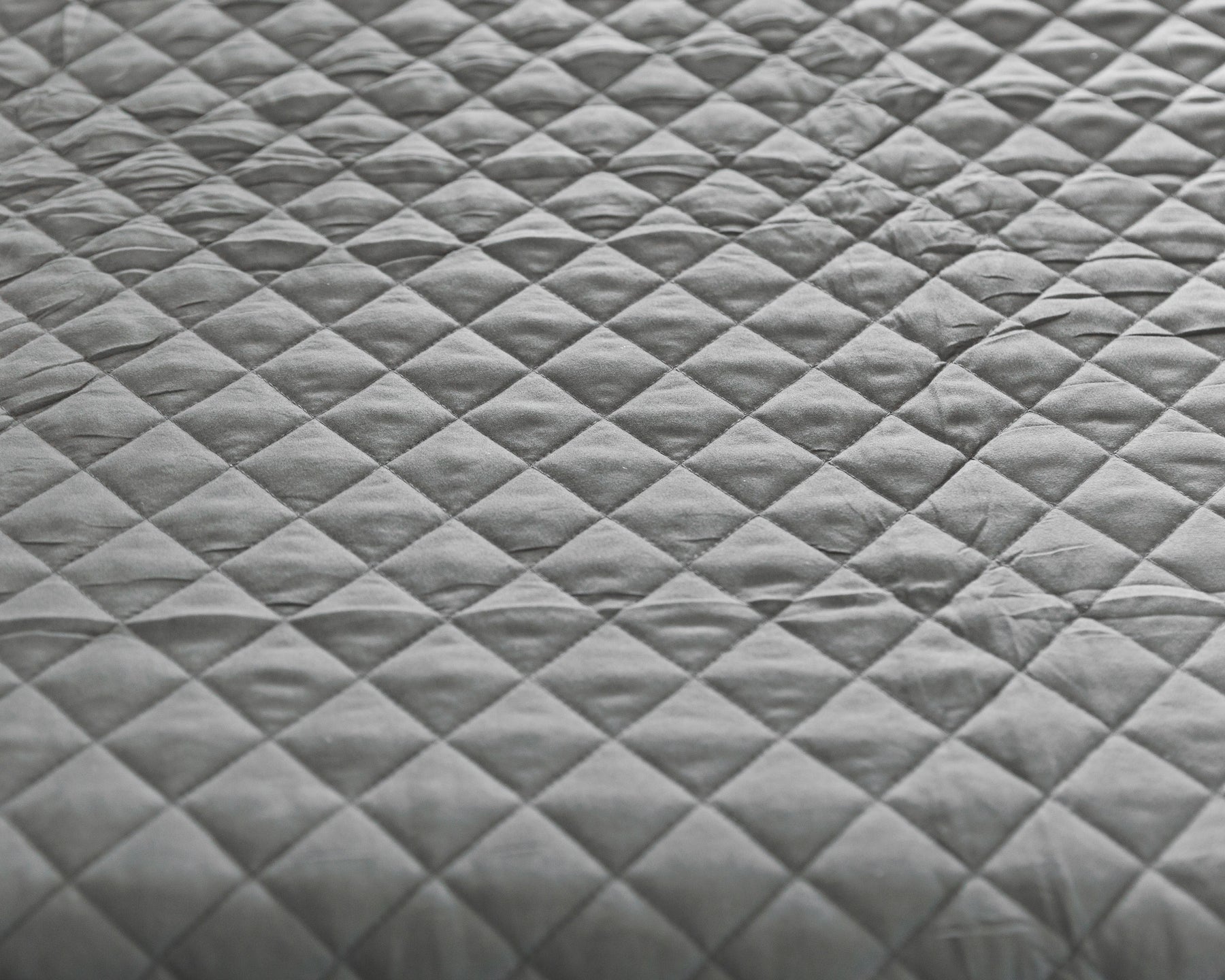 STATION QUILT AND PILLOW CASE