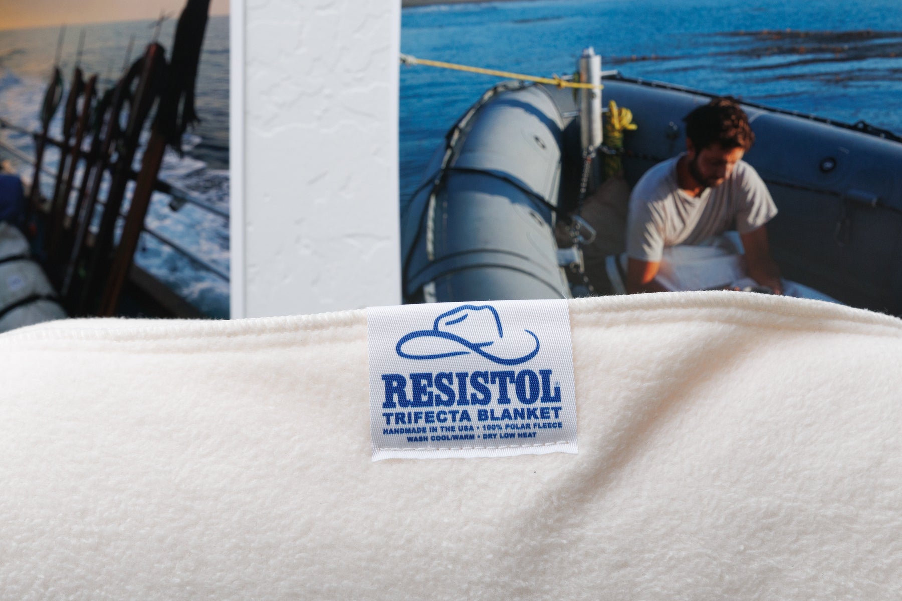 LIMITED EDITION RESISTOL TRIFECTA BLANKET * FREE XL CAMP PILLOW