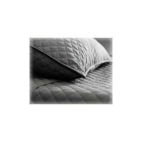 STATION QUILT AND PILLOW CASE