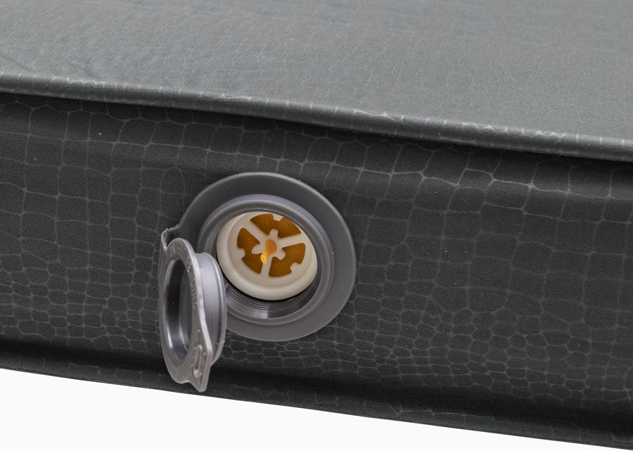 OUTBACK INSULATED AIR MATTRESS