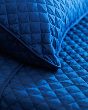 STATION QUILT AND PILLOW CASE